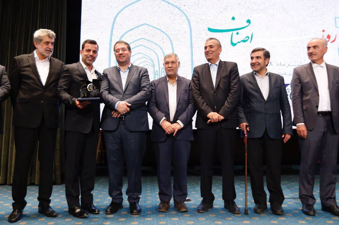 انتخاب مدیرعامل شرکت دنیلی ارس به عنوان چهره برتر ملی اصناف